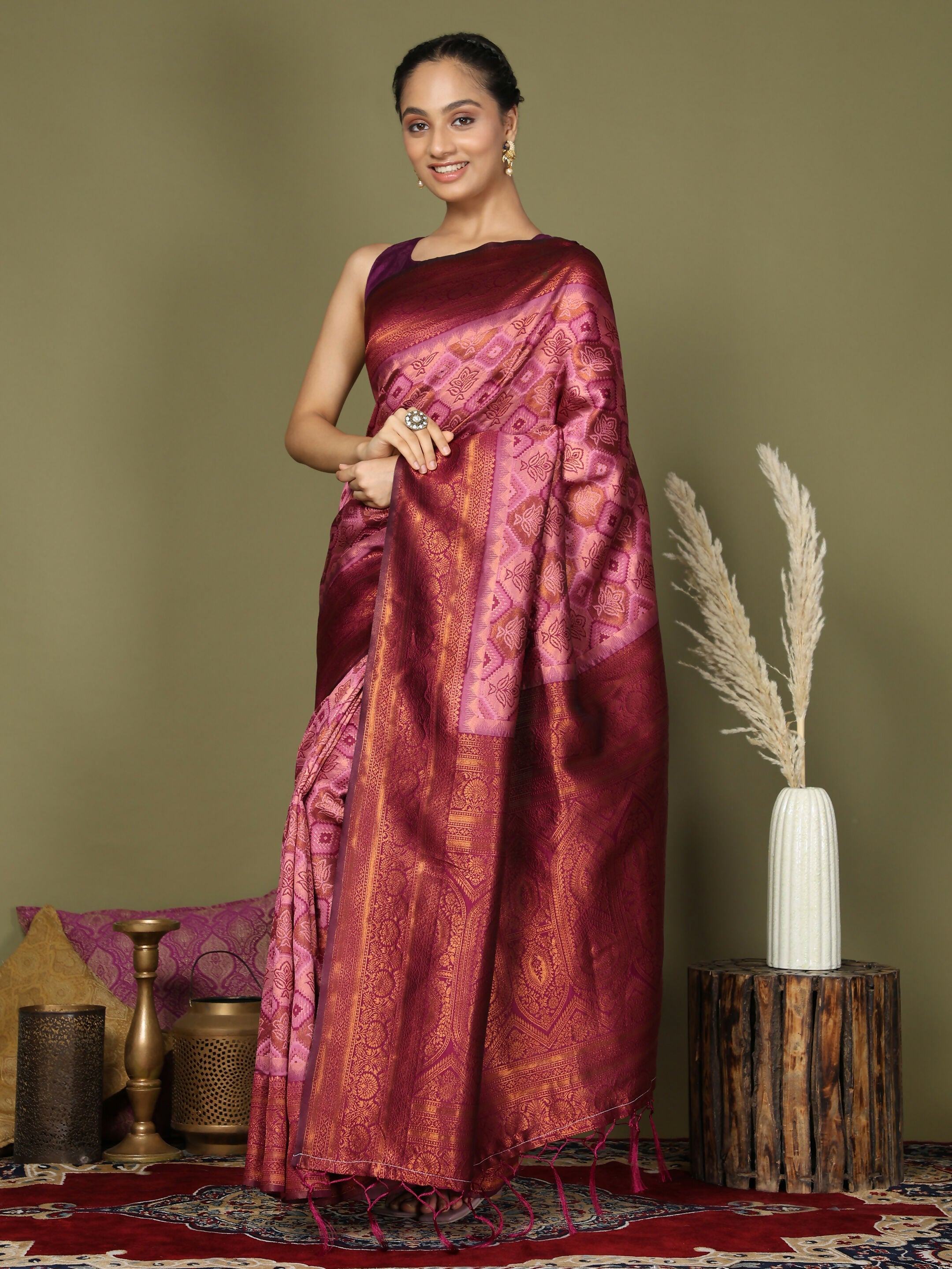Shree Shyam Fashion Lichi Silk Light Pink Saree - Distacart