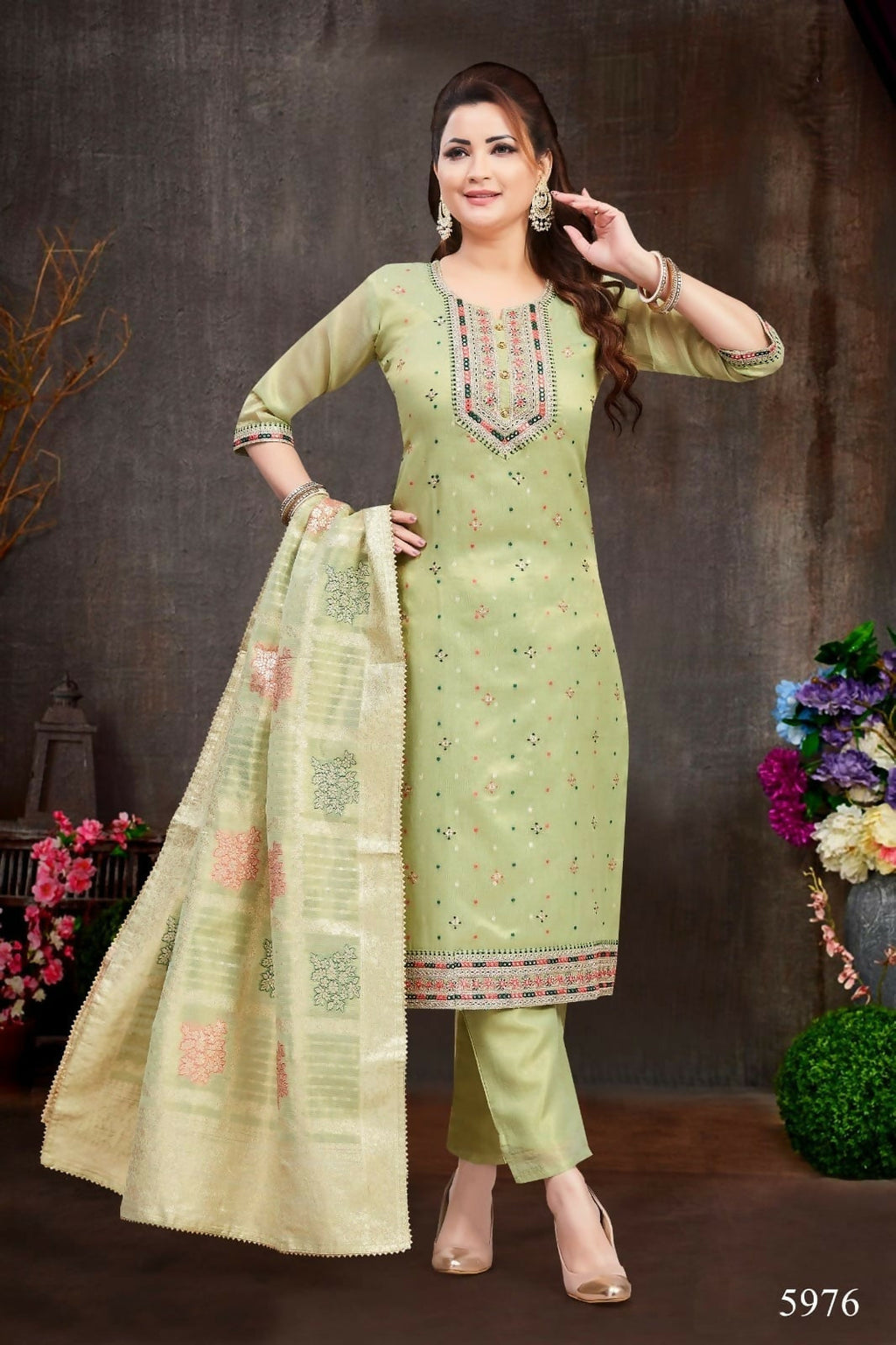 5976_Green