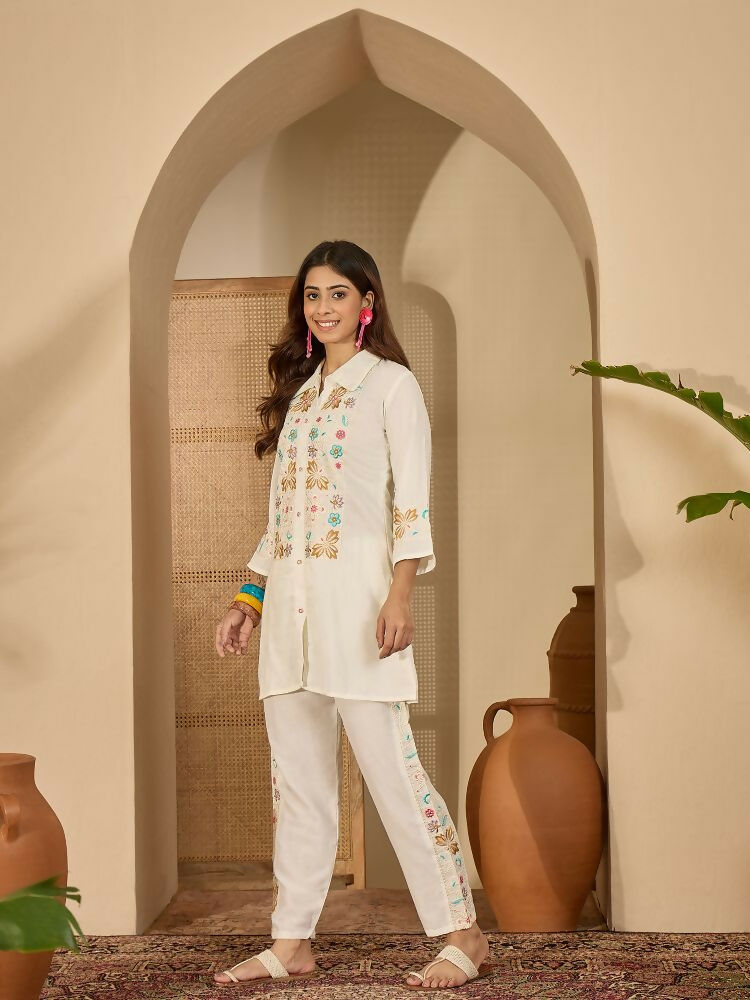 Joban Fashion Women Off-White Roman Silk Embroidered Stitched Kurta Set - Distacart