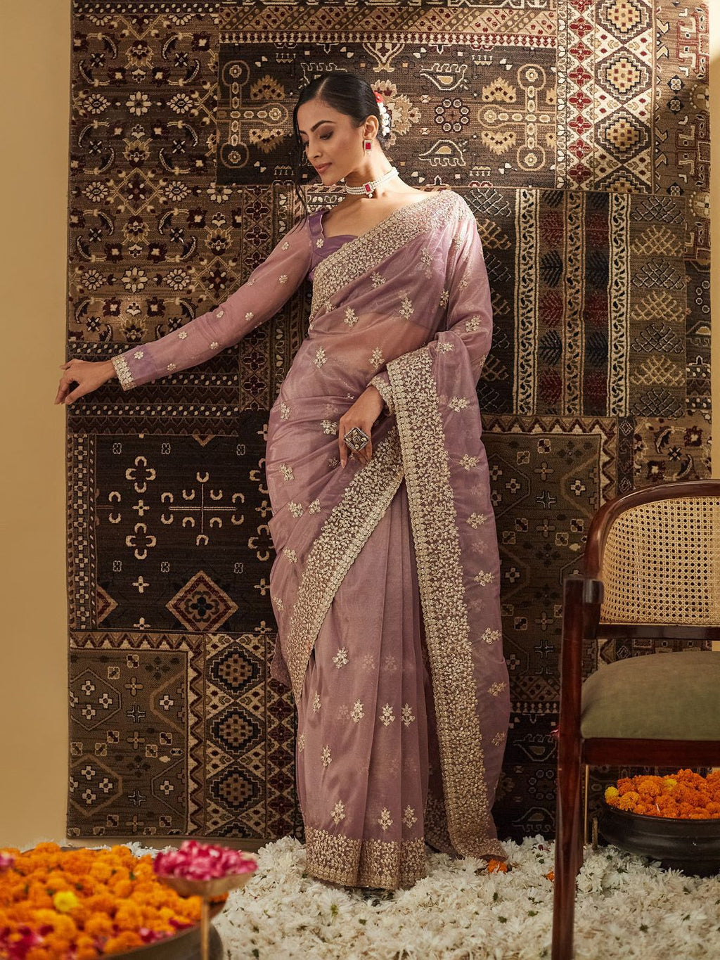 kasee Floral Zardozi Supernet Saree - Distacart