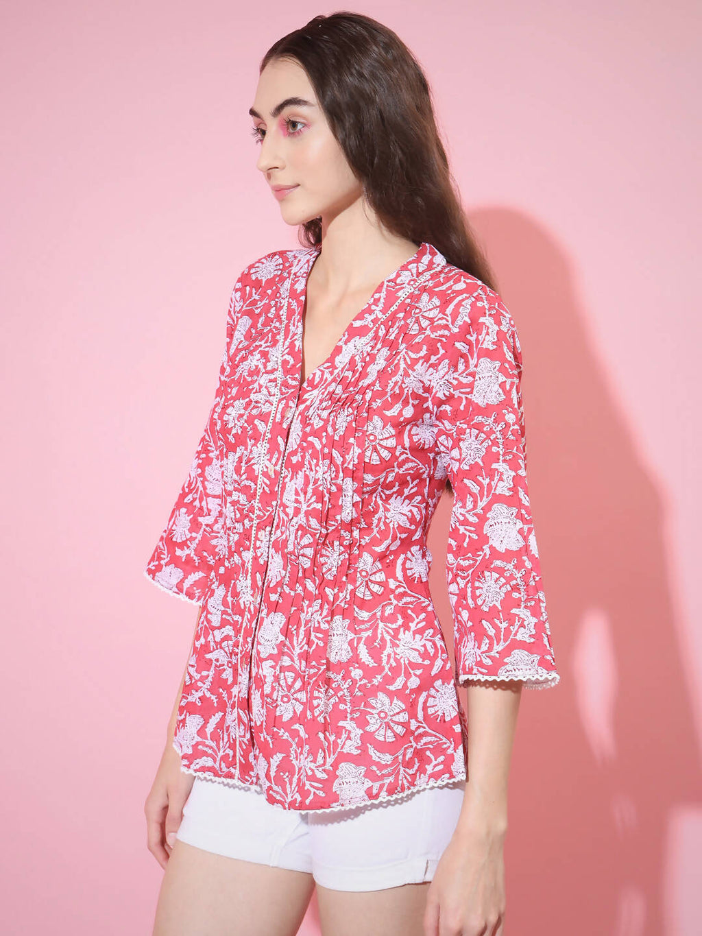 Myshka Women's Red Printed V-Neck Top