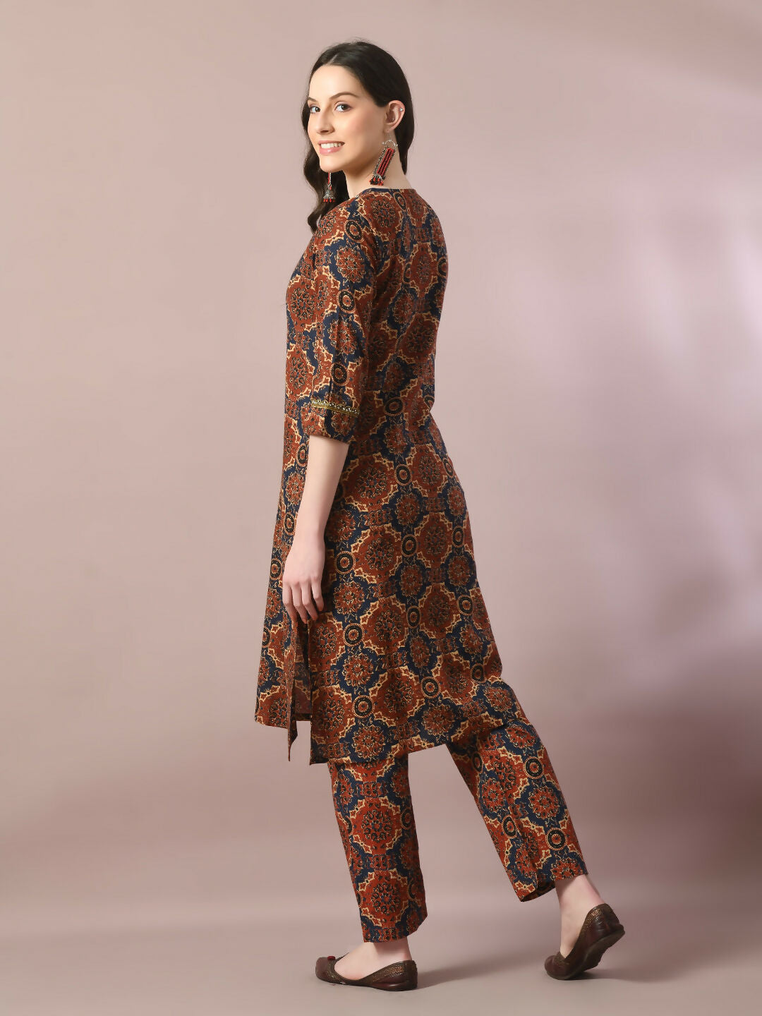 Myshka Women's Multi Printed Cotton Straight Party Kurta Set