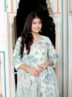 Miravan Women's Light Green Birds And Leaf Floral Printed Anarkali Kurta And Dupatta Set