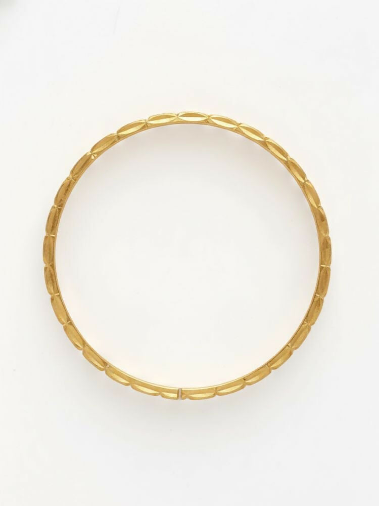 NVR Women Set of 2 Leaf Design Gold Plated Kada Bangle - Distacart