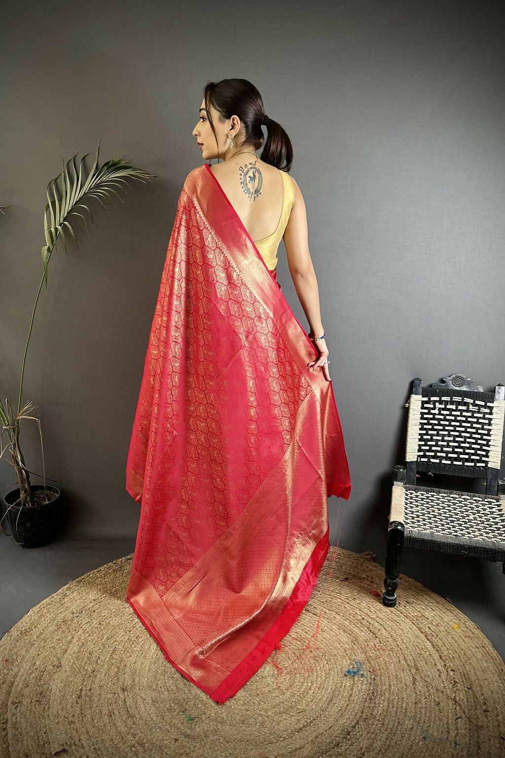 Joban Fashion Red Paisley & Floral Soft Satin Silk Banarasi Silk Saree - Distacart