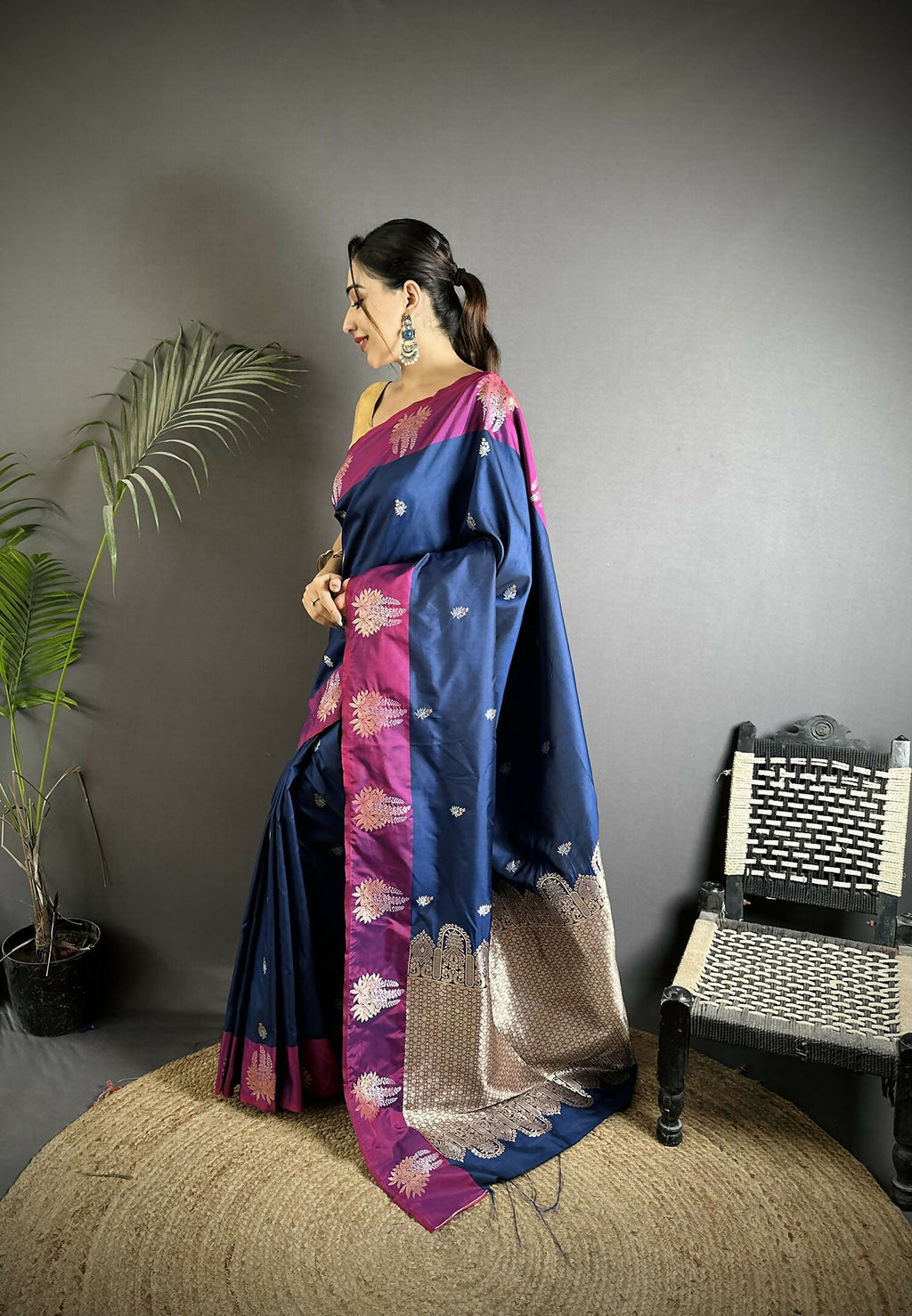 Joban Fashion Royal Blue Small Butti Soft Silk Banarasi Saree - Distacart