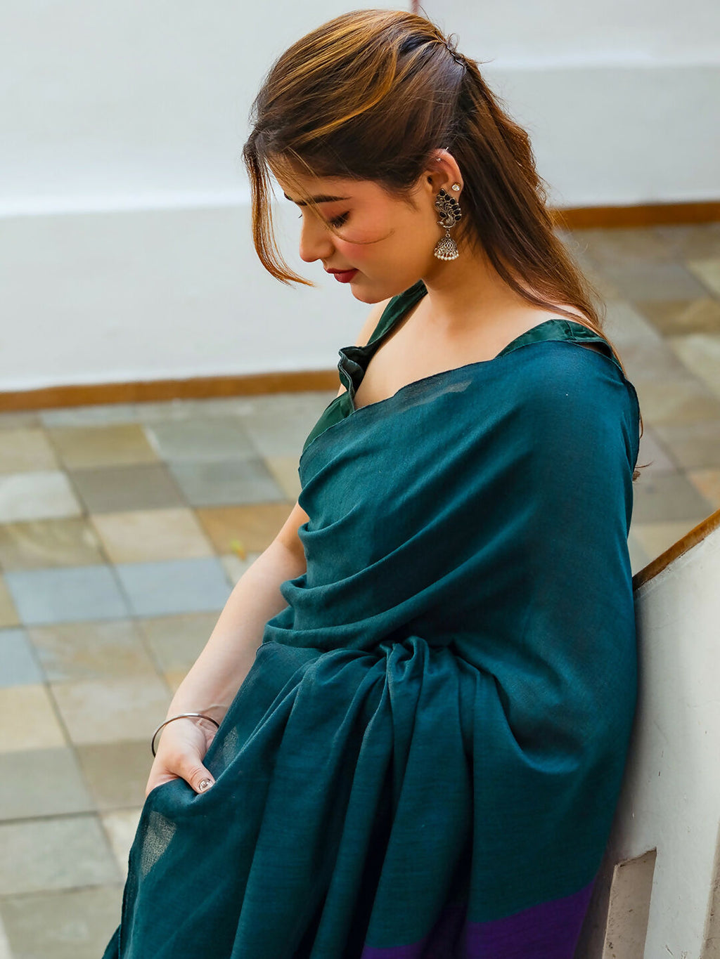 Zibaa Hand-Dyed Mul Cotton Peacock Green Saree with Tassels - Distacart