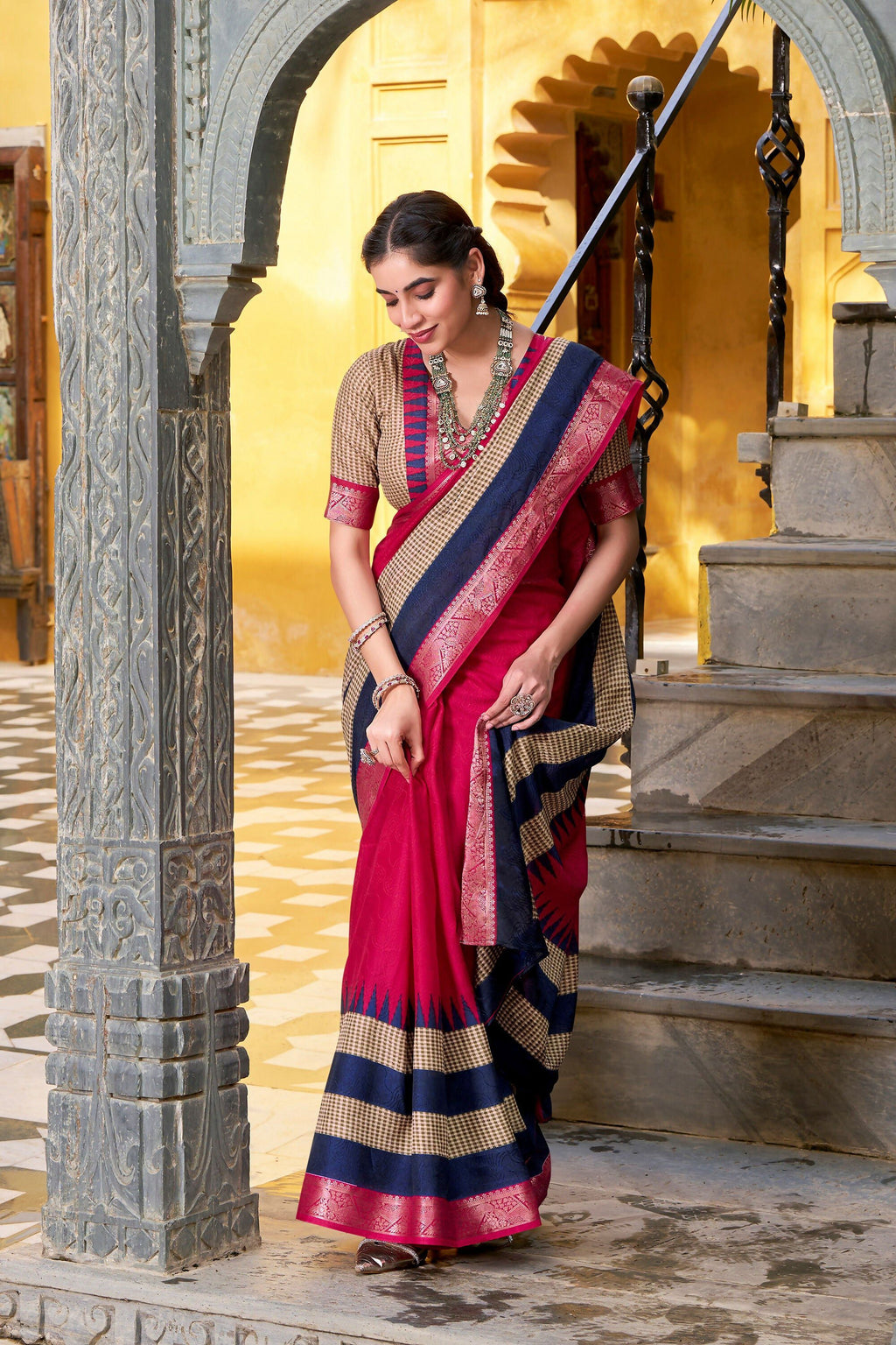 Vastranavya Pink Printed with Zari Weaving Work Poly Cotton Saree & Unstitched Blouse - Distacart