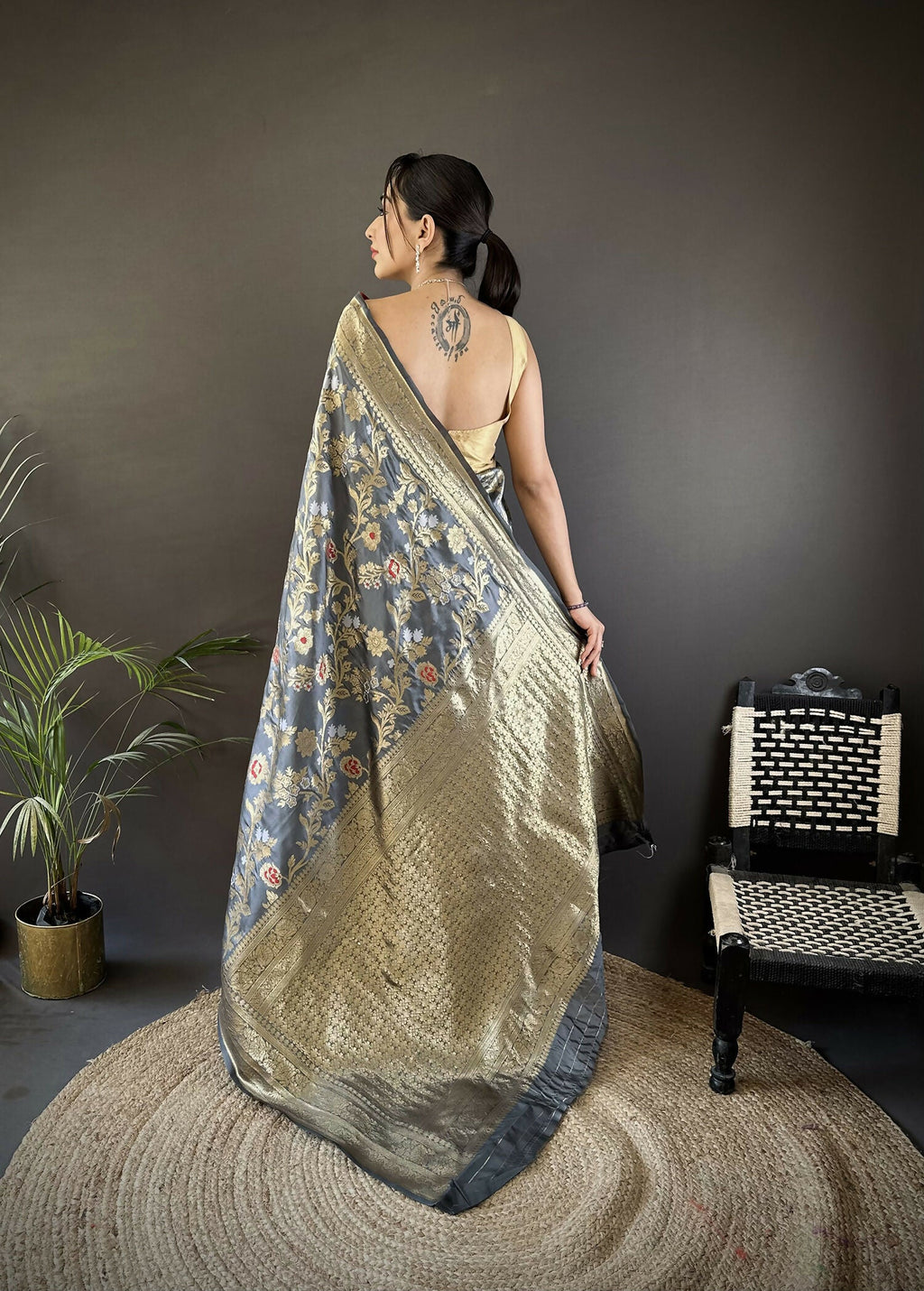 Joban Fashion Grey Floral & Ethnic Motifs Design Soft Silk Meenakari Banarasi Saree - Distacart