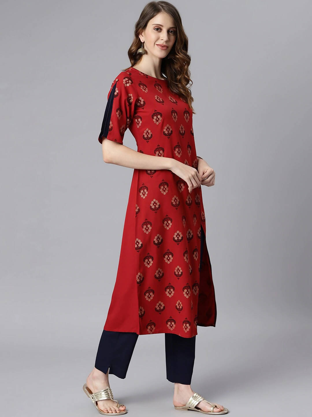 Janasya Maroon & Navy Blue Ethnic Motifs Printed Kurta with Trousers - Distacart