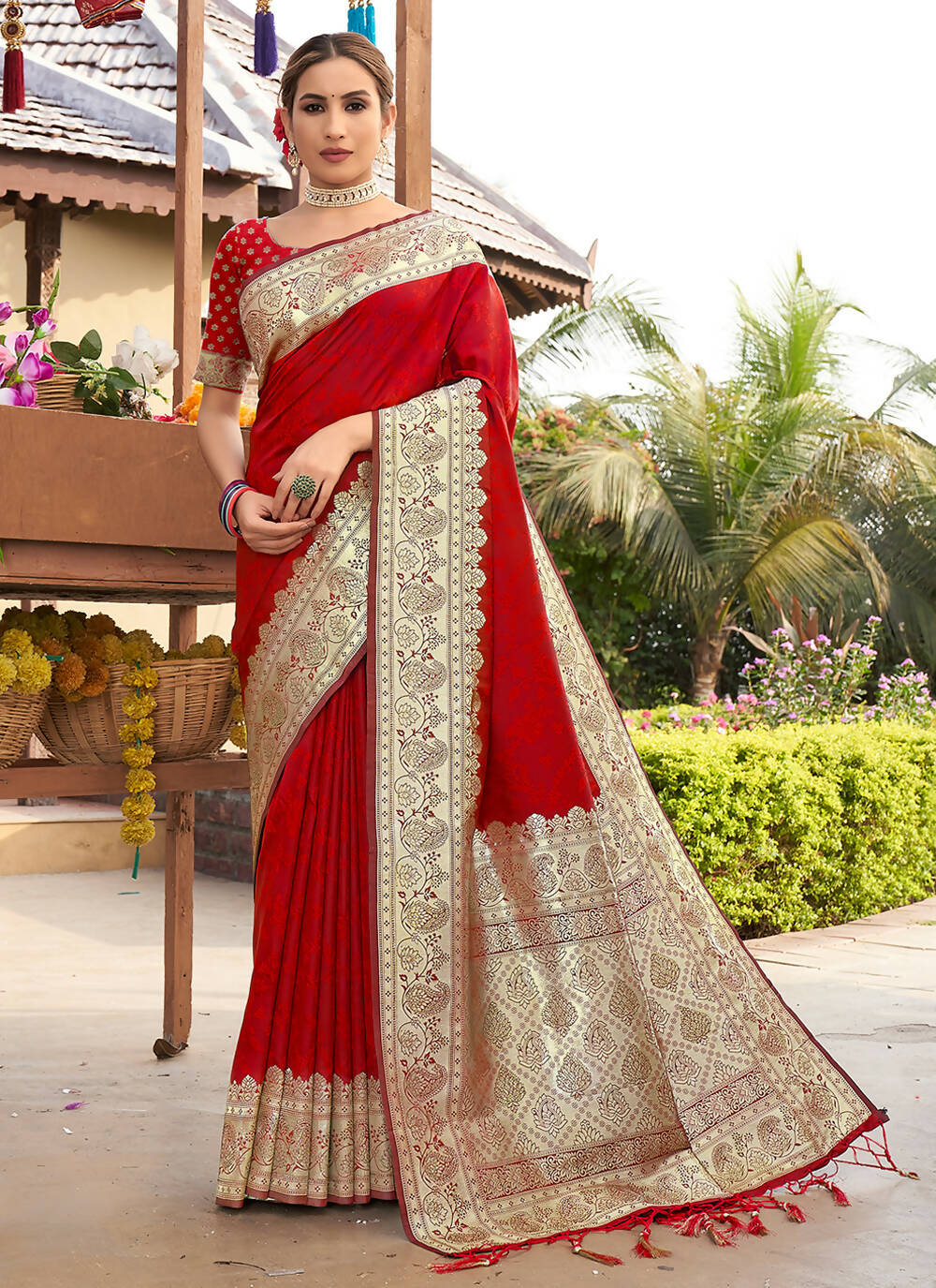 Red Banarasi Silk Woven Design Saree with Unstitched Blouse Piece - Aachal