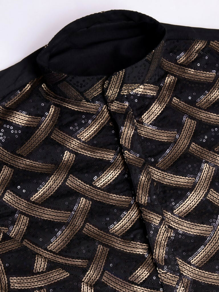 Vastranavya Traditional Festival Wear Pure Silk Thread & Sequence Embroidered Work Kurta