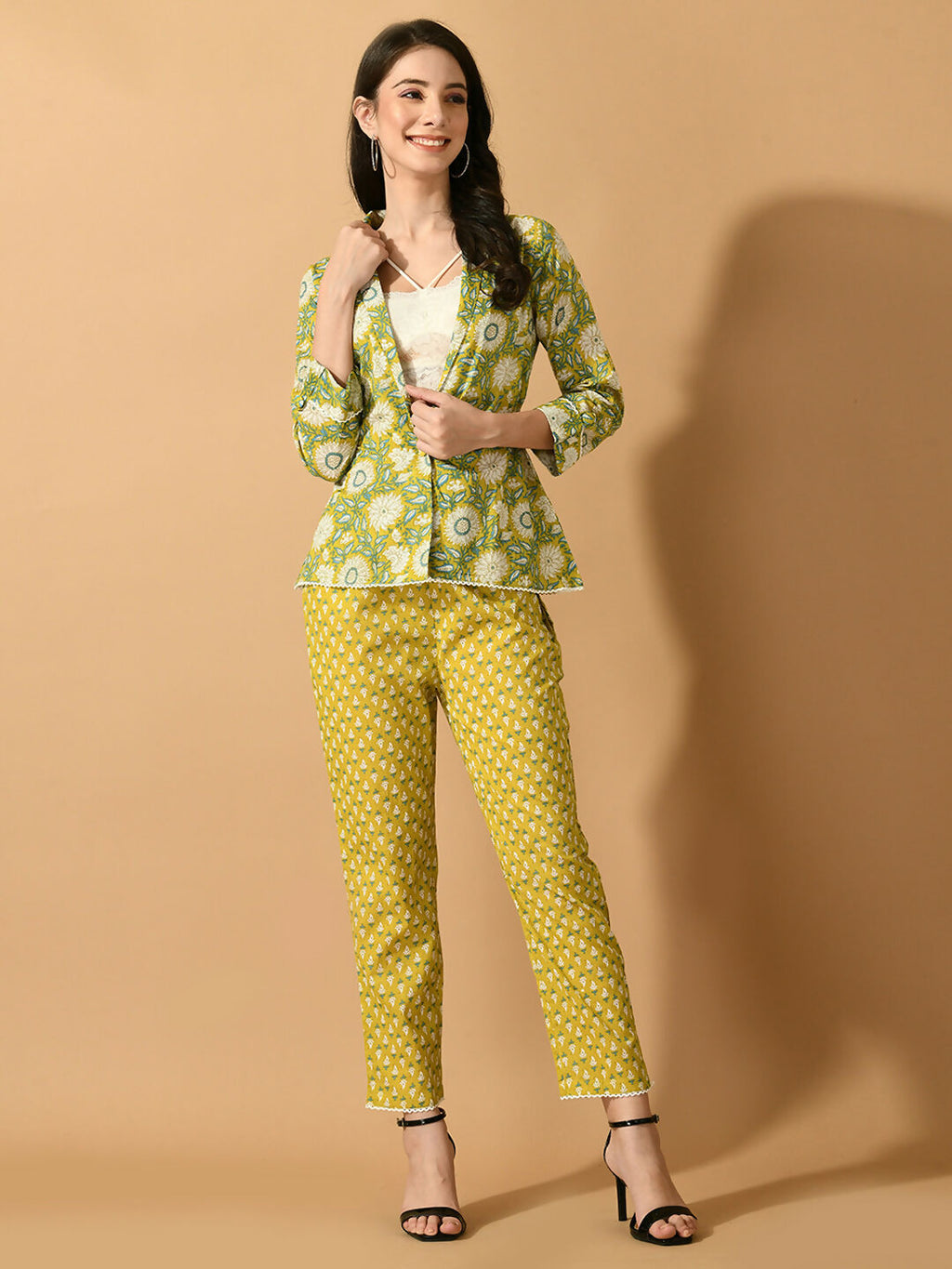 Myshka Women's Multi Printed Floral Jacket