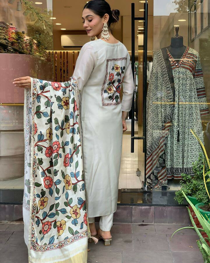 The52 Off White Women's Gorgeous Embroidered Viscose Chanderi Fabric Straight Kurta Pant with Dupatta Set - Distacart