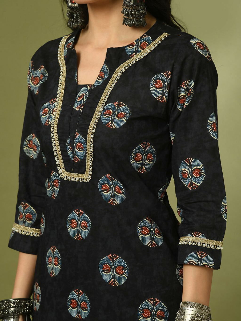 Myshka Women's Black Printed Cotton Straight Party Kurta Set