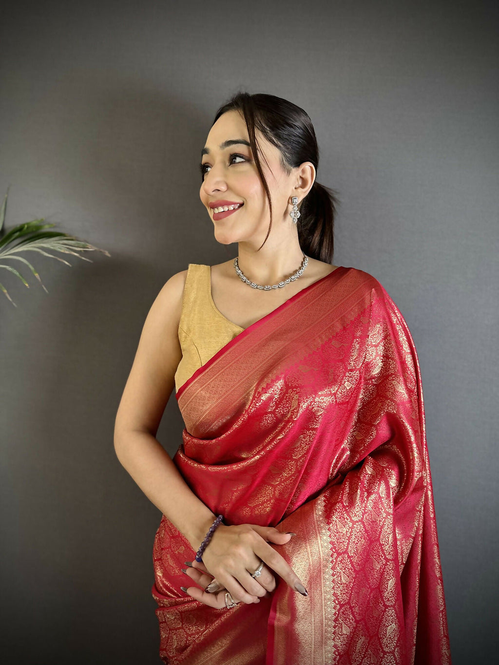 Joban Fashion Red Paisley & Floral Soft Satin Silk Banarasi Silk Saree - Distacart