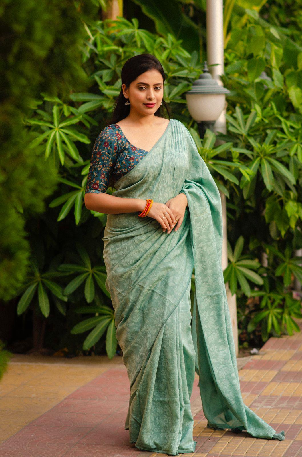 Rama Jute Silk Woven Design Saree with Unstitched Blouse - A2M