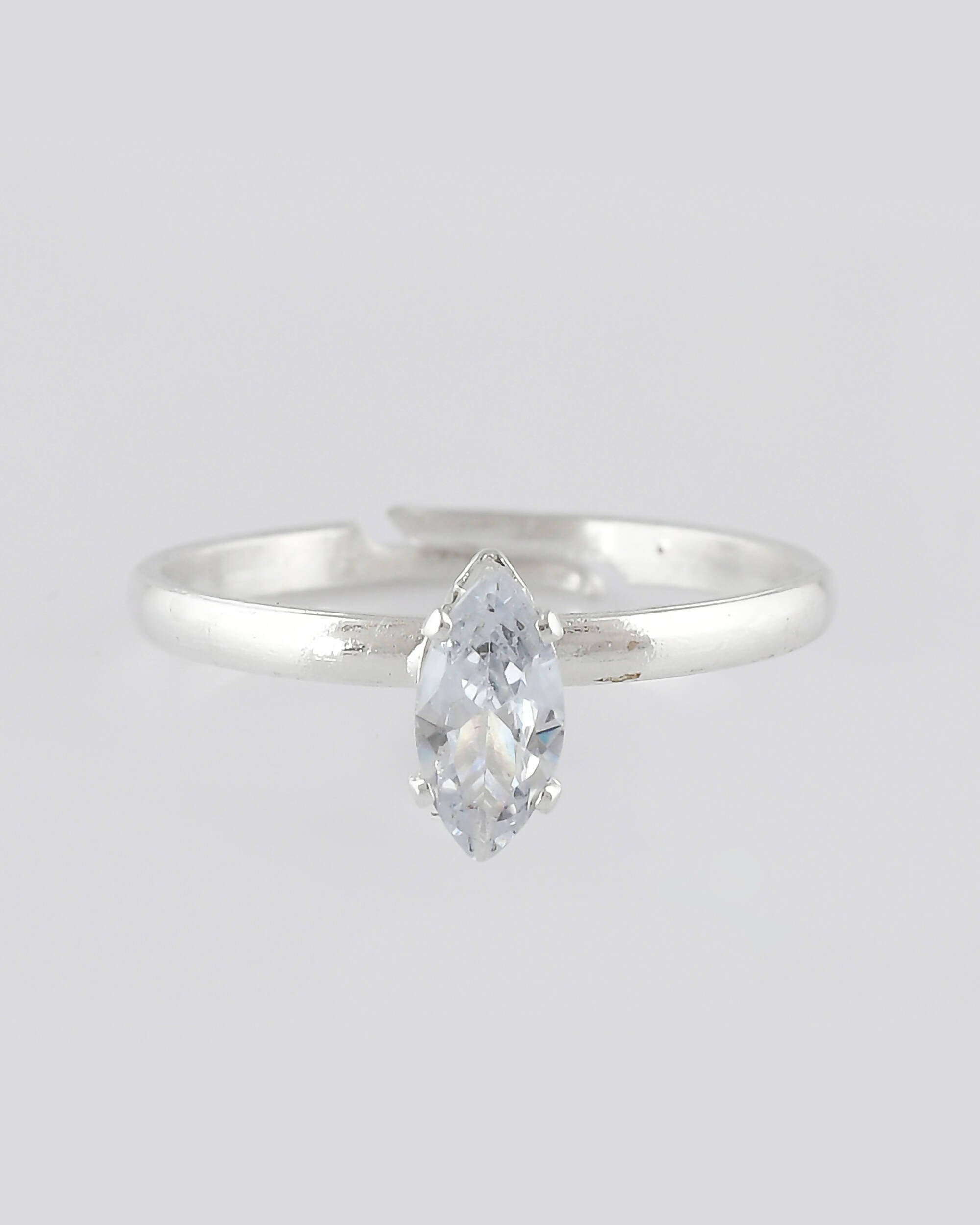 VOJ white CZ-detail Stainless Steel Cubic Zirconia Silver Plated adjustable finger Ring