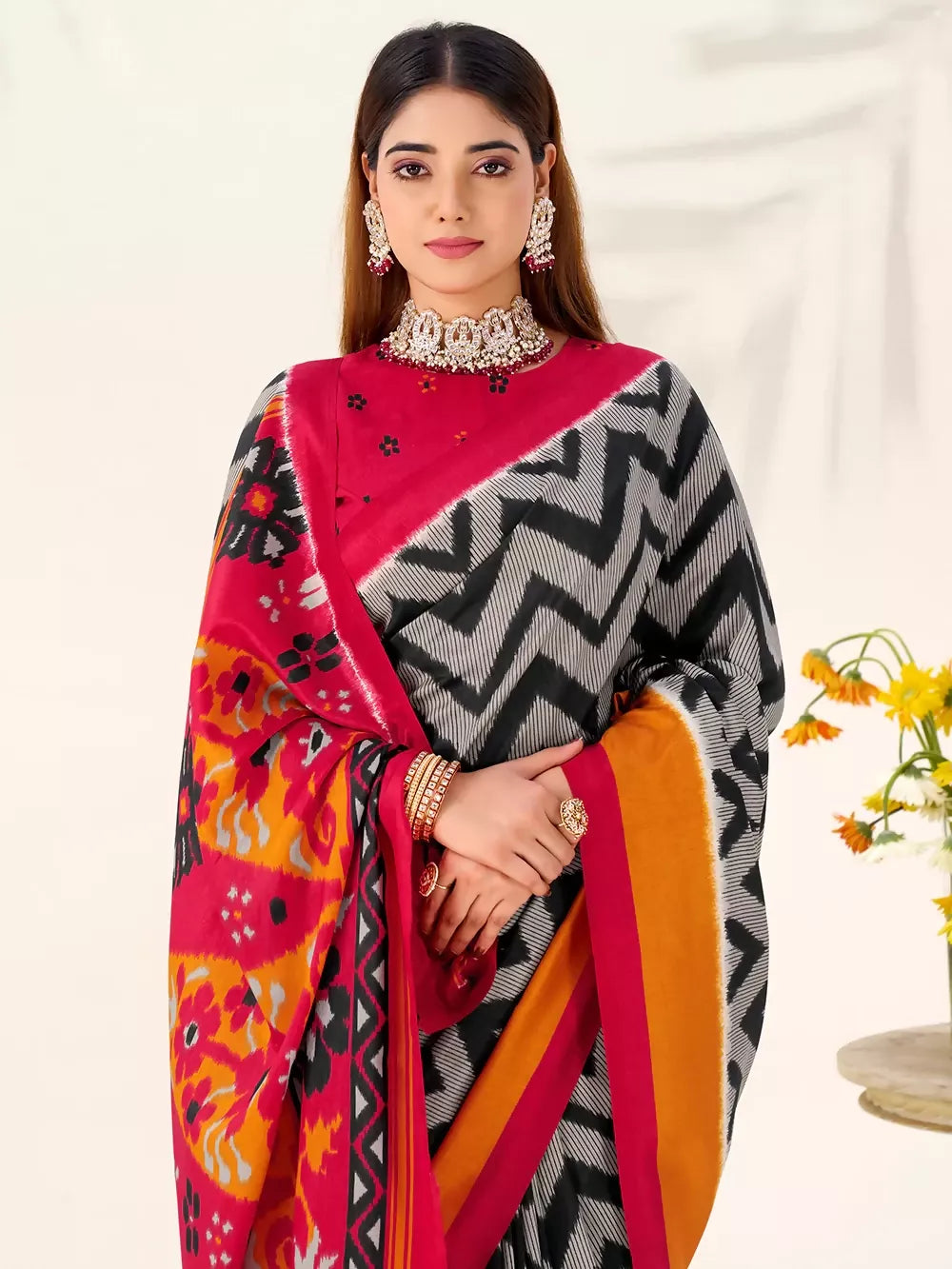 Vastranavya Black Tussar Silk Zigzag Waves Printed Saree with Unstitched Blouse - Distacart