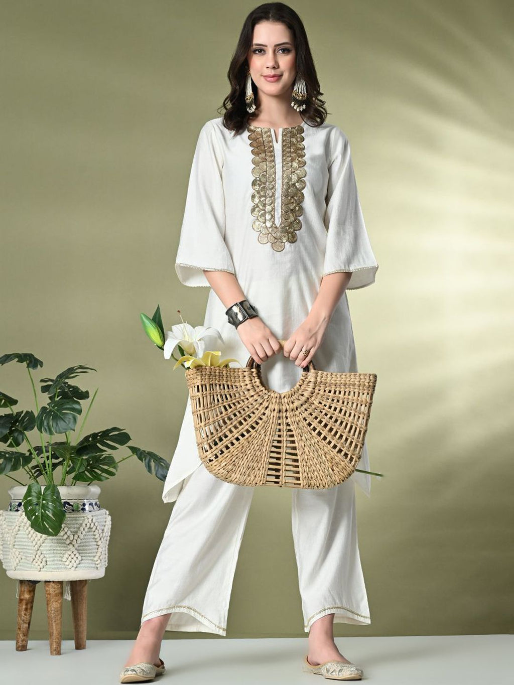 Sangria Embroidered Regular Gotta Patti Kurta with Palazzos