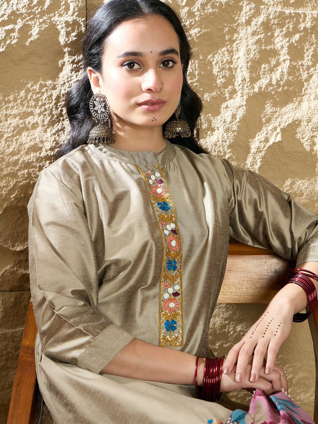Indo Era Women Floral Embroidered Regular Thread Work Kurta with Trousers & Dupatta - Distacart