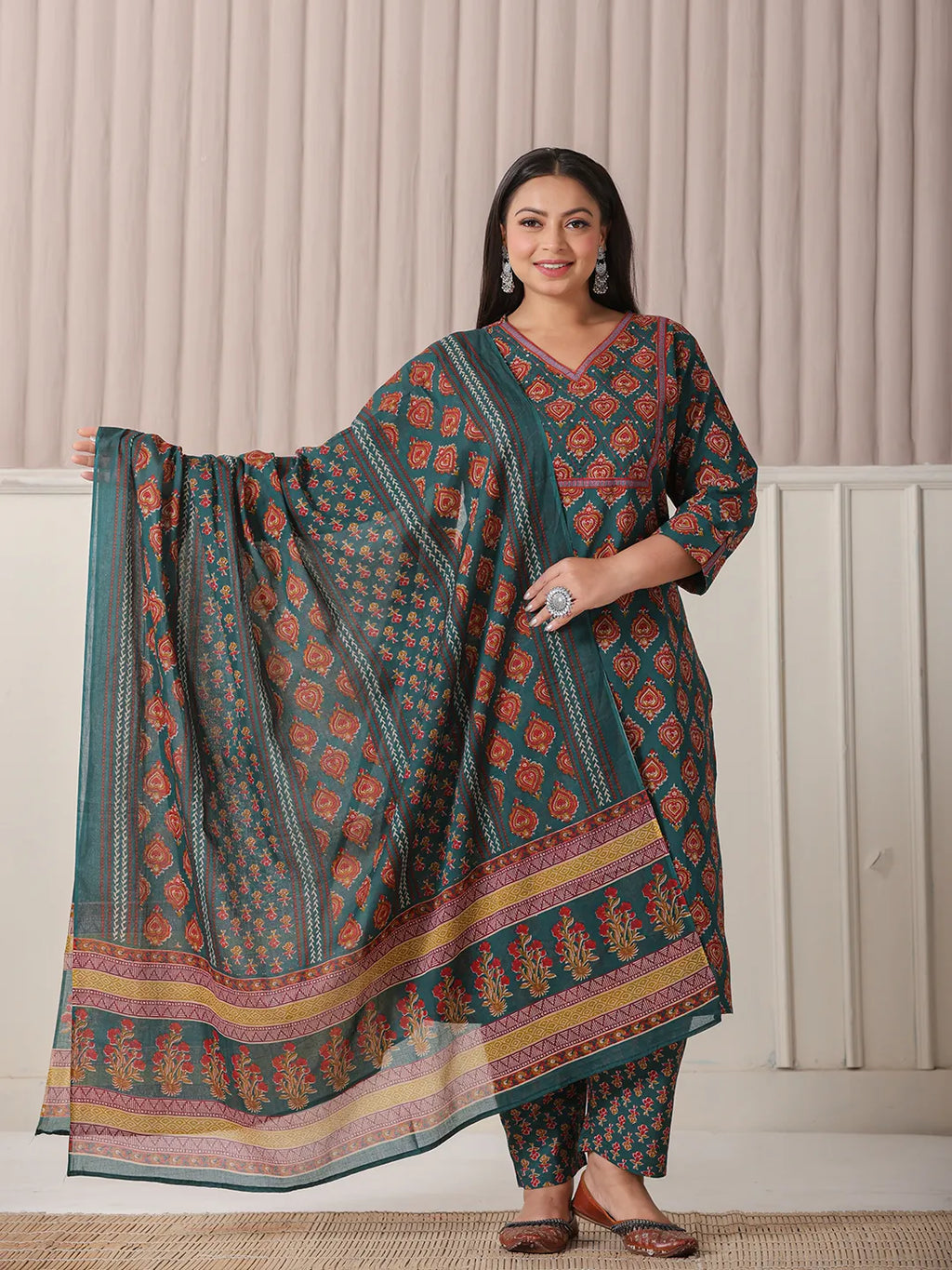Yufta Teal Green Pure Cotton Sequins-Cutdana Work Kurta Dupatta Pant Set - Distacart