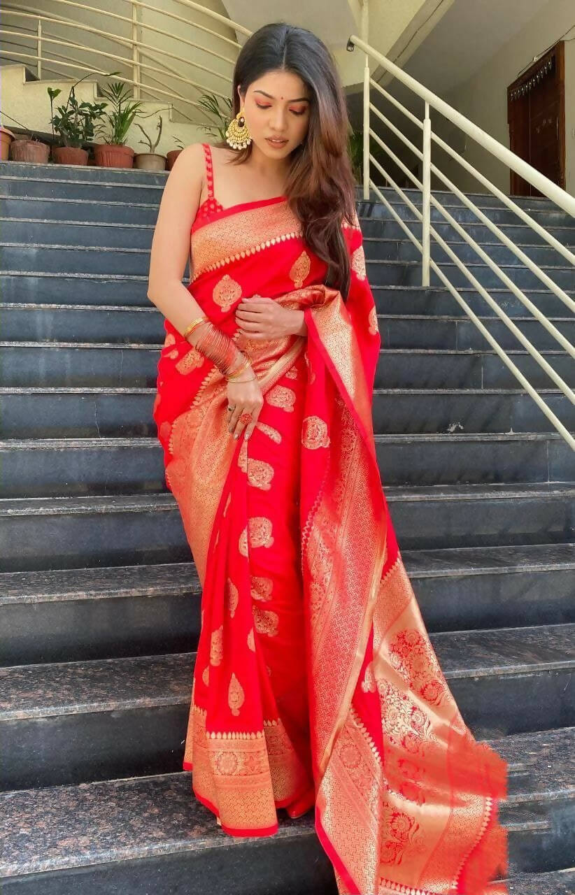 DEIANA'S Beautiful Designer Golden zari Soft Lichi Silk Saree - Red