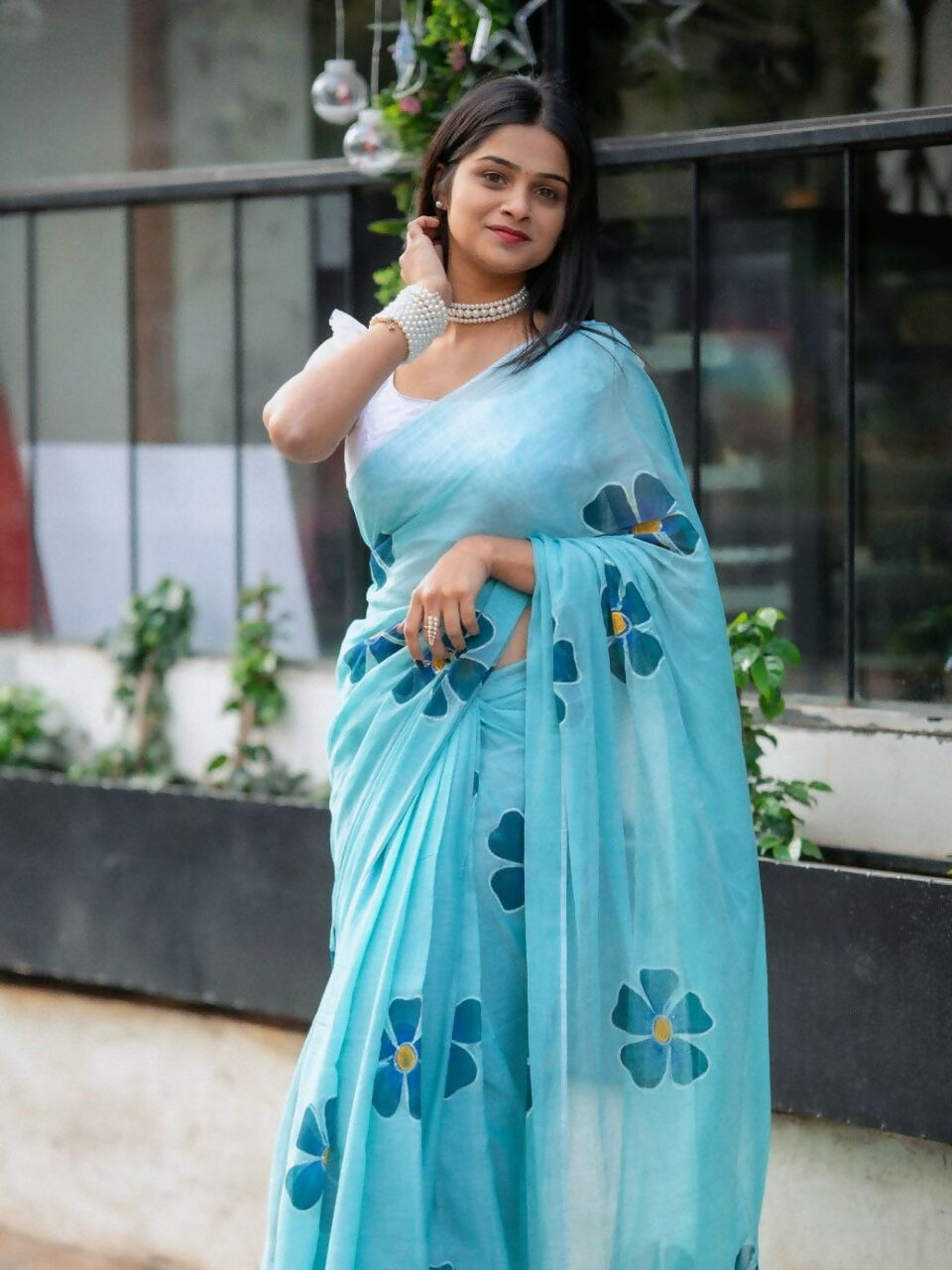 Prime Volt Women's Sky Blue Floral Digital Print Soft Linen Saree With Blouse - Distacart