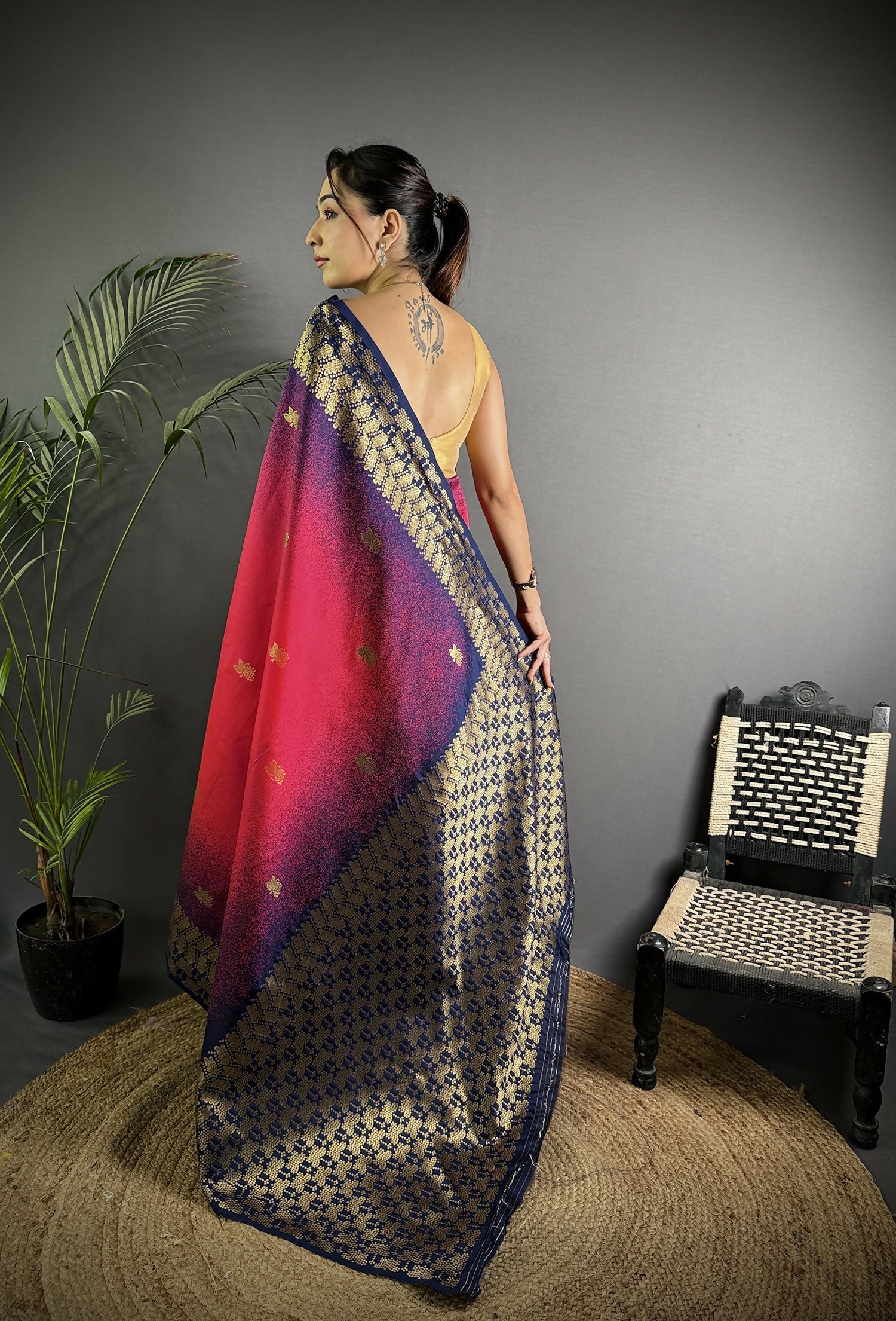 Joban Fashion Red Handloom Silk Ikkat Saree - Distacart