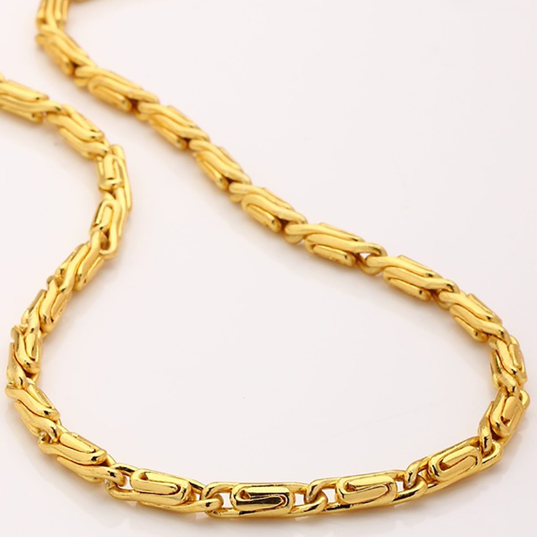 Gold-Polished Alloy Heavy Deisgn Unisex Chain - The Pari