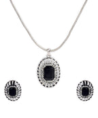 Silver-Plated Alloy Black Stone Pendant Necklace - The Pari
