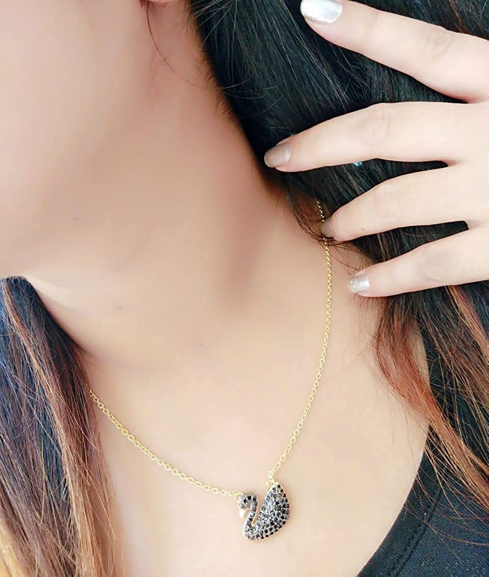 Rhodium-Plated Alloy Rhinestones Studded Duck Necklace - The Pari