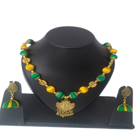 Kundan HandiKrafts Yellow And Green Silk Thread Necklace