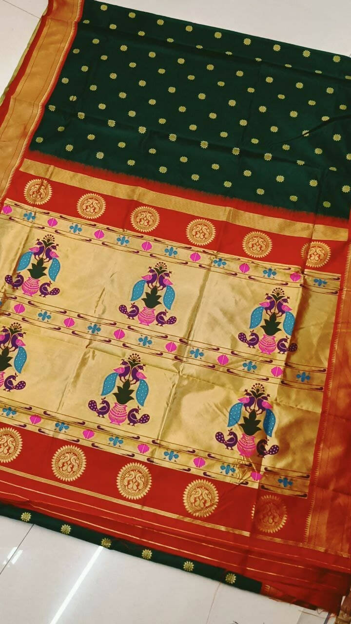 DEIANA'S Beautiful Designer Golden zari Soft Lichi Silk Saree - Green