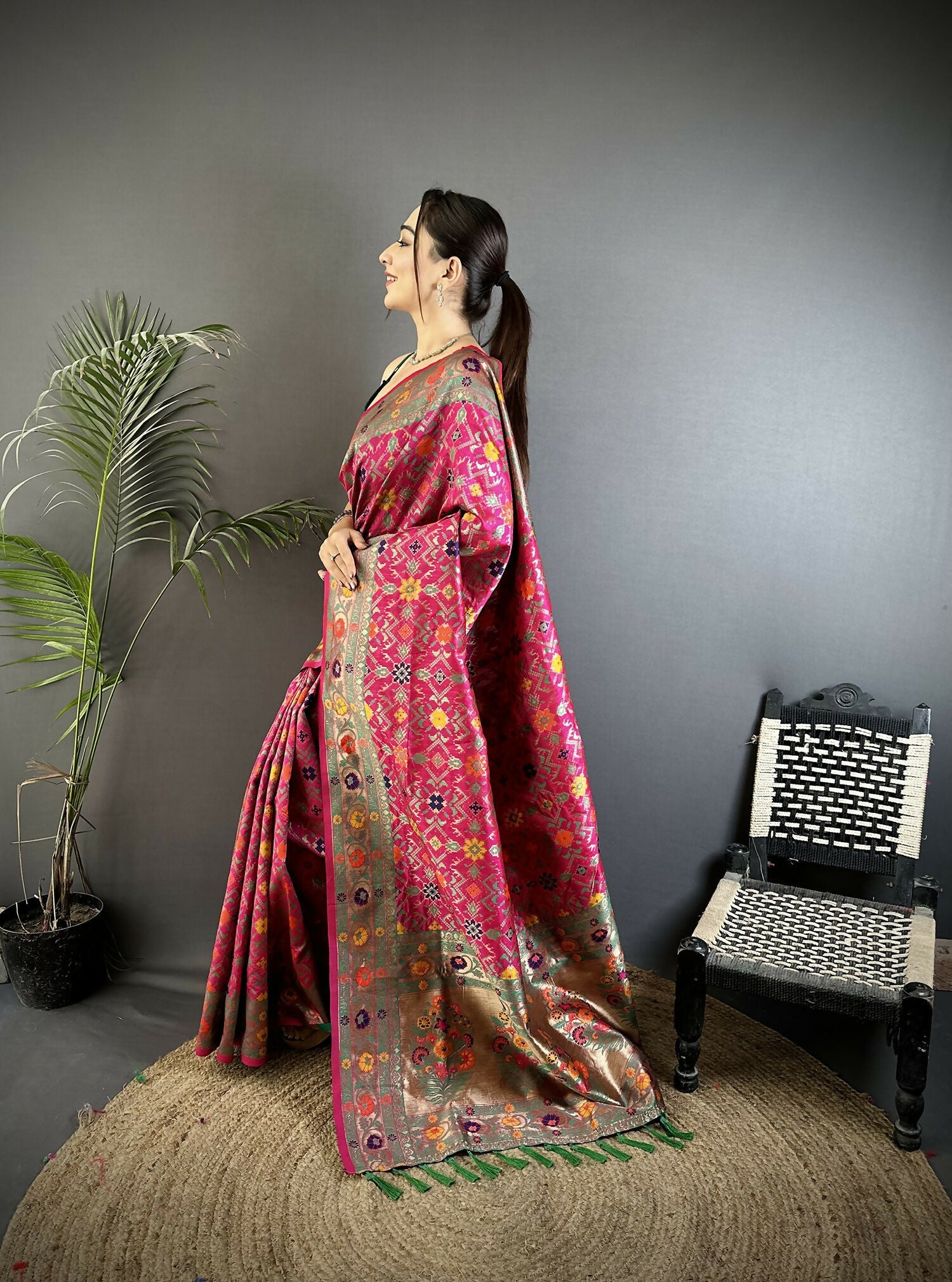 Joban Fashion Hot Pink Banarasi Soft Silk Woven Saree - Distacart