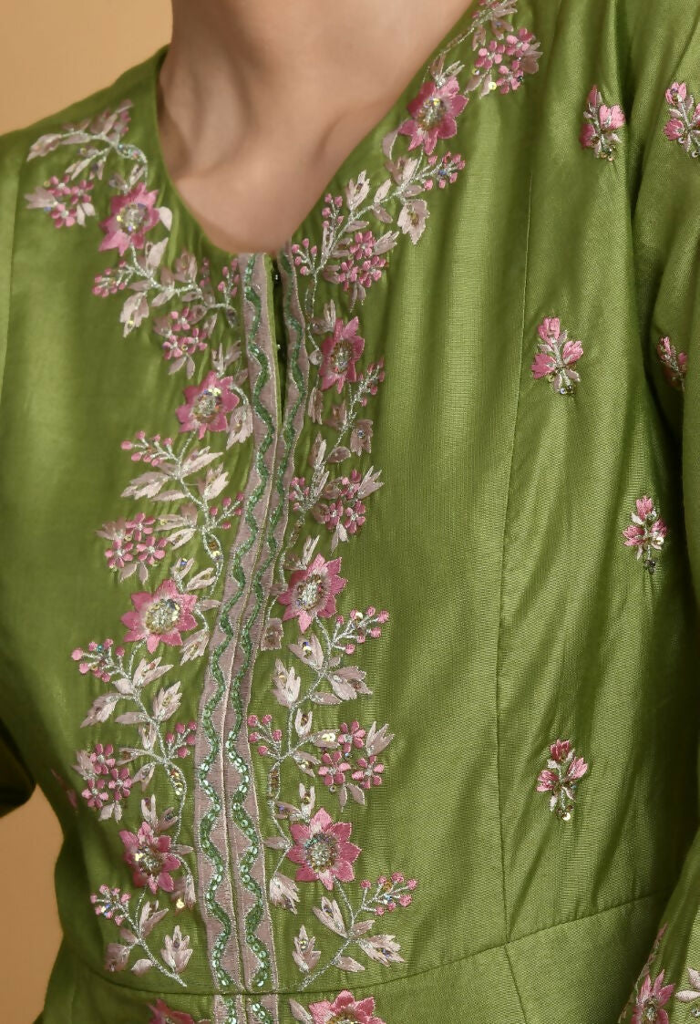 Joban Fashion Green Chanderi Kurta Set