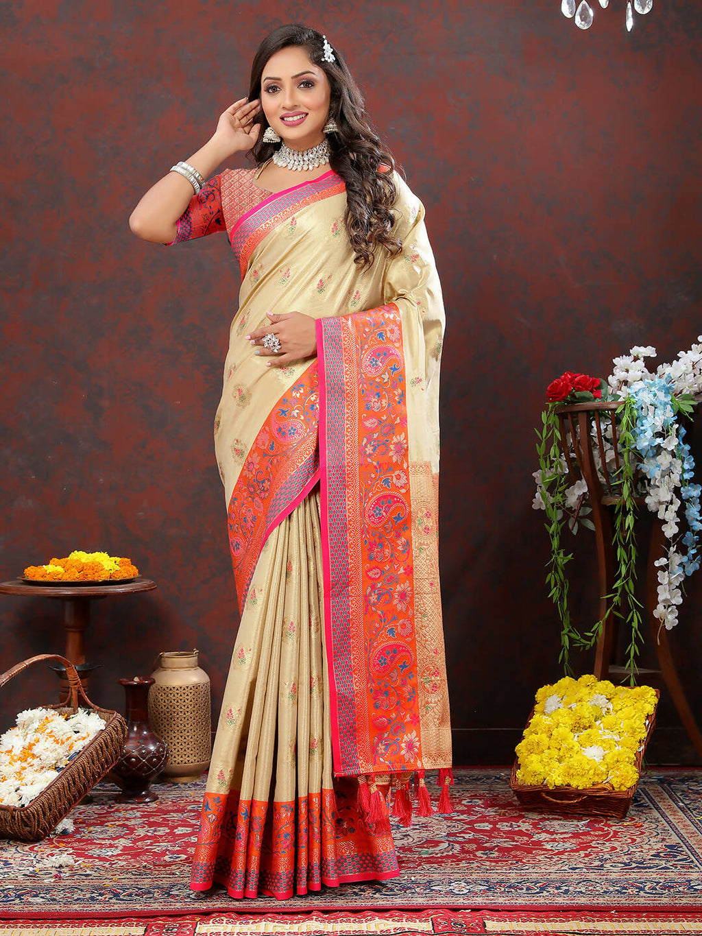 Lorenvalley Fashion Cream Kanjivaram Silk Woven Design with Zari Weaving Saree