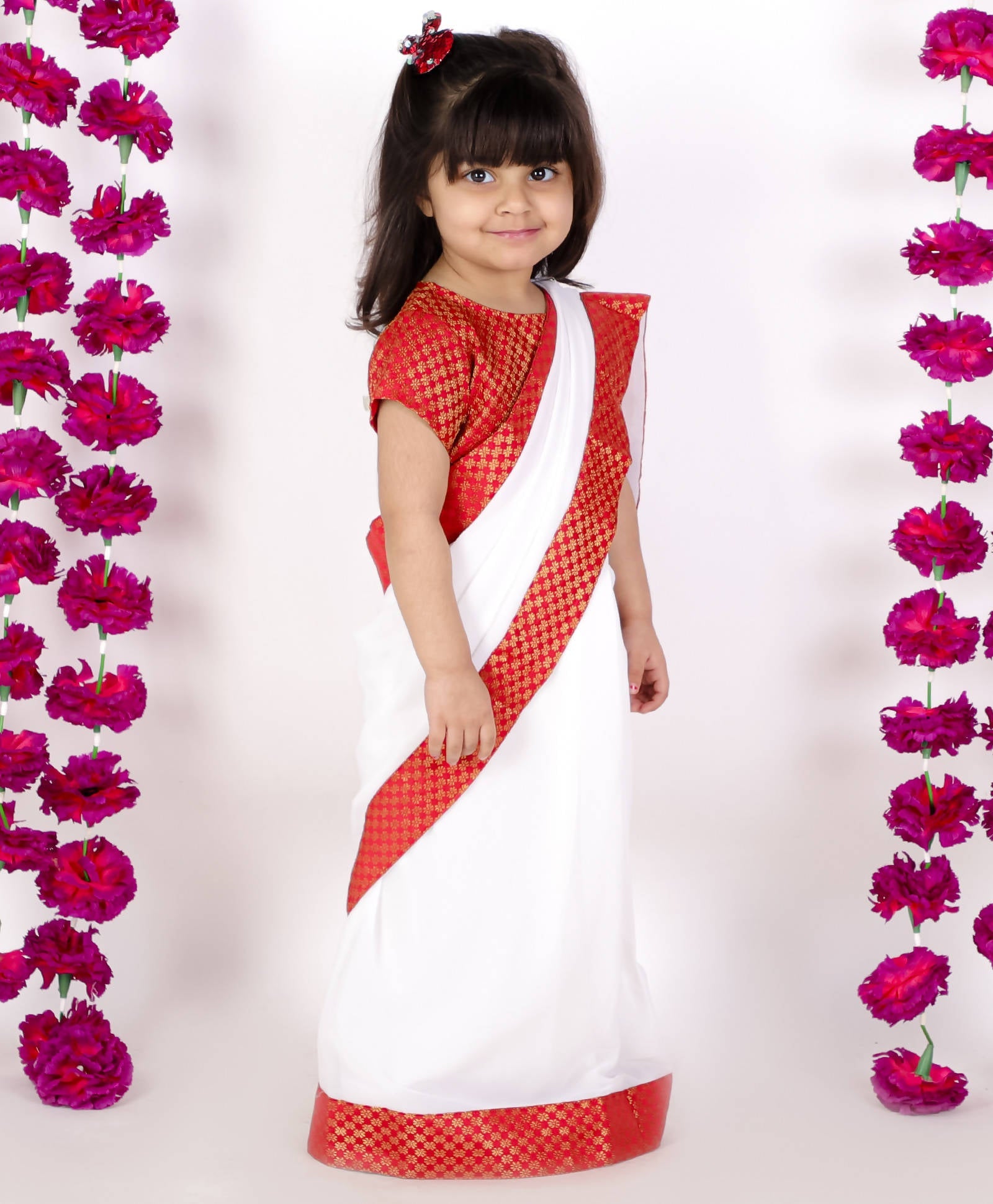 Little Bansi Girls Red And White Color Bengali Saree With Floral Brocade Blouse