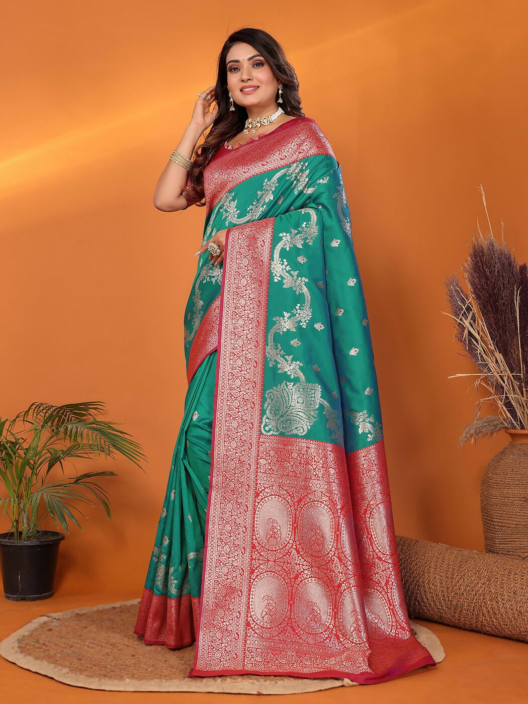 Joban Fashion Banarasi Pine Green Woven Soft Silk Saree - Distacart