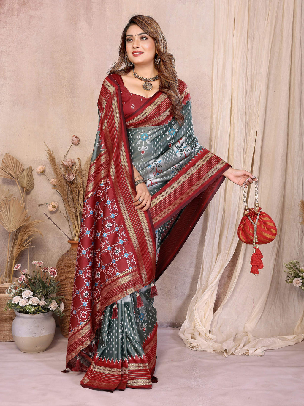 Aastha Fashion Grey Soft Silk Weaving Saree - Distacart