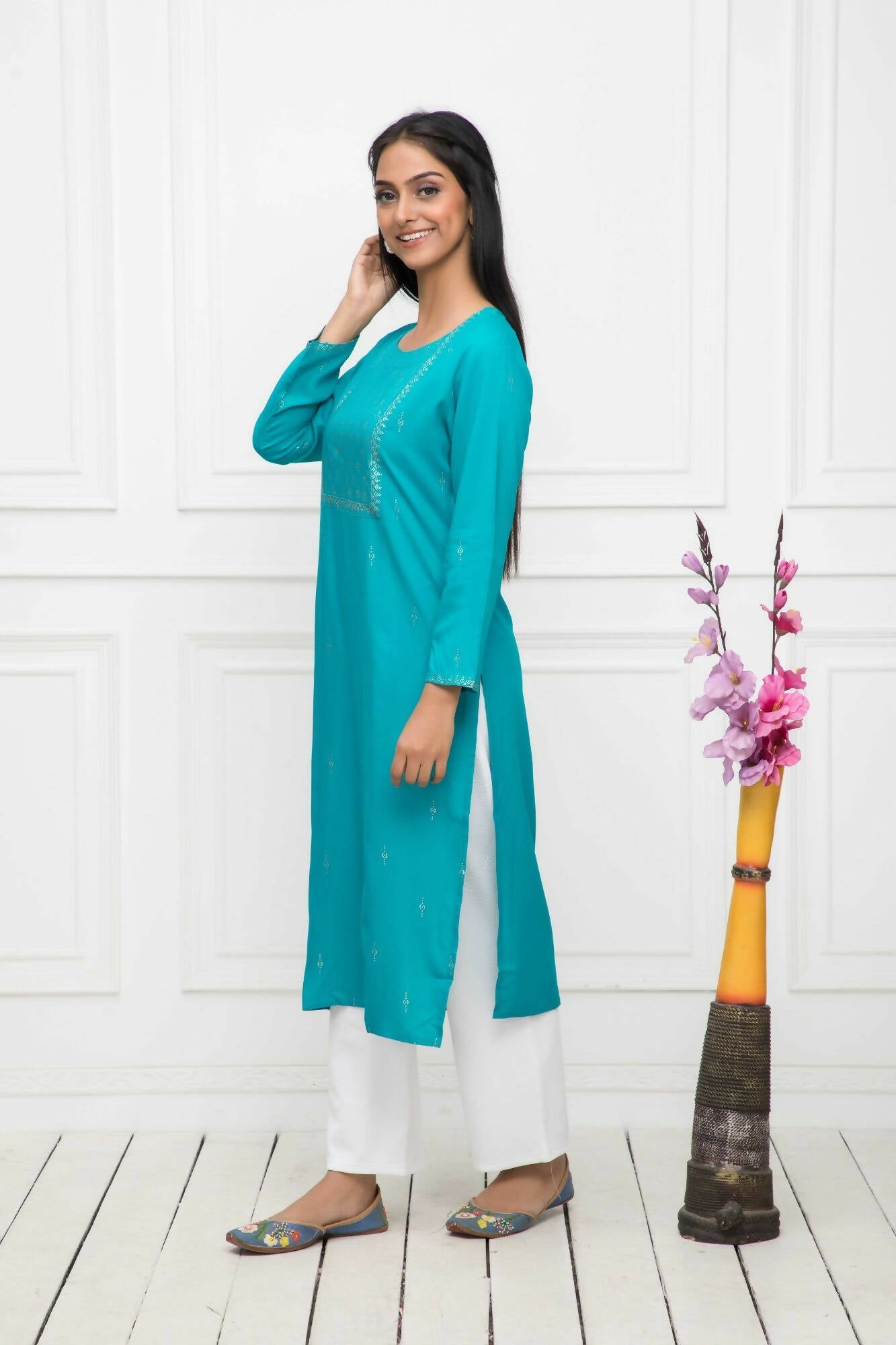 Myshka Women Blue Solid Rayon Straight Round Neck Kurtas - Distacart