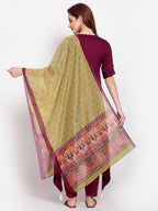 Myshka Women's Burgandy Solid Cotton Half Sleeve V Neck Casual Kurta Pant Dupatta Set