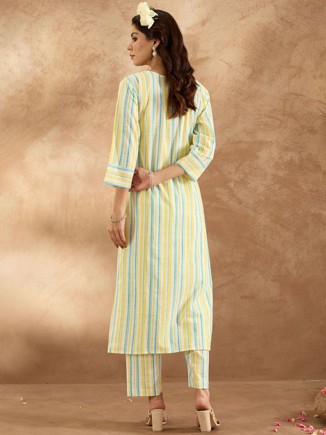 Indo Era Women Floral Embroidered Regular Thread Work Pure Cotton Kurta with Trousers - Distacart