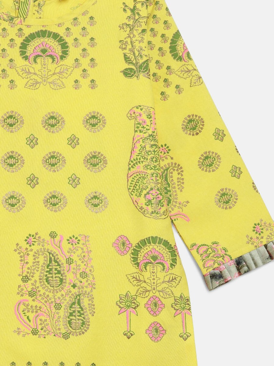 Ahalyaa Yellow Viscose Rayon Straight Kids Kurta Pants With Dupatta For Girls