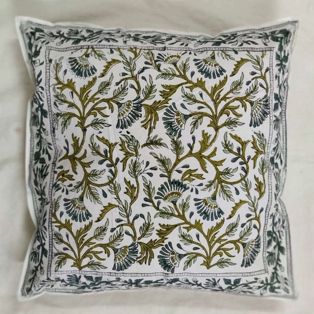 The Decor Nook Green / Teal Leaf Print With Teal Border Cushion Cover