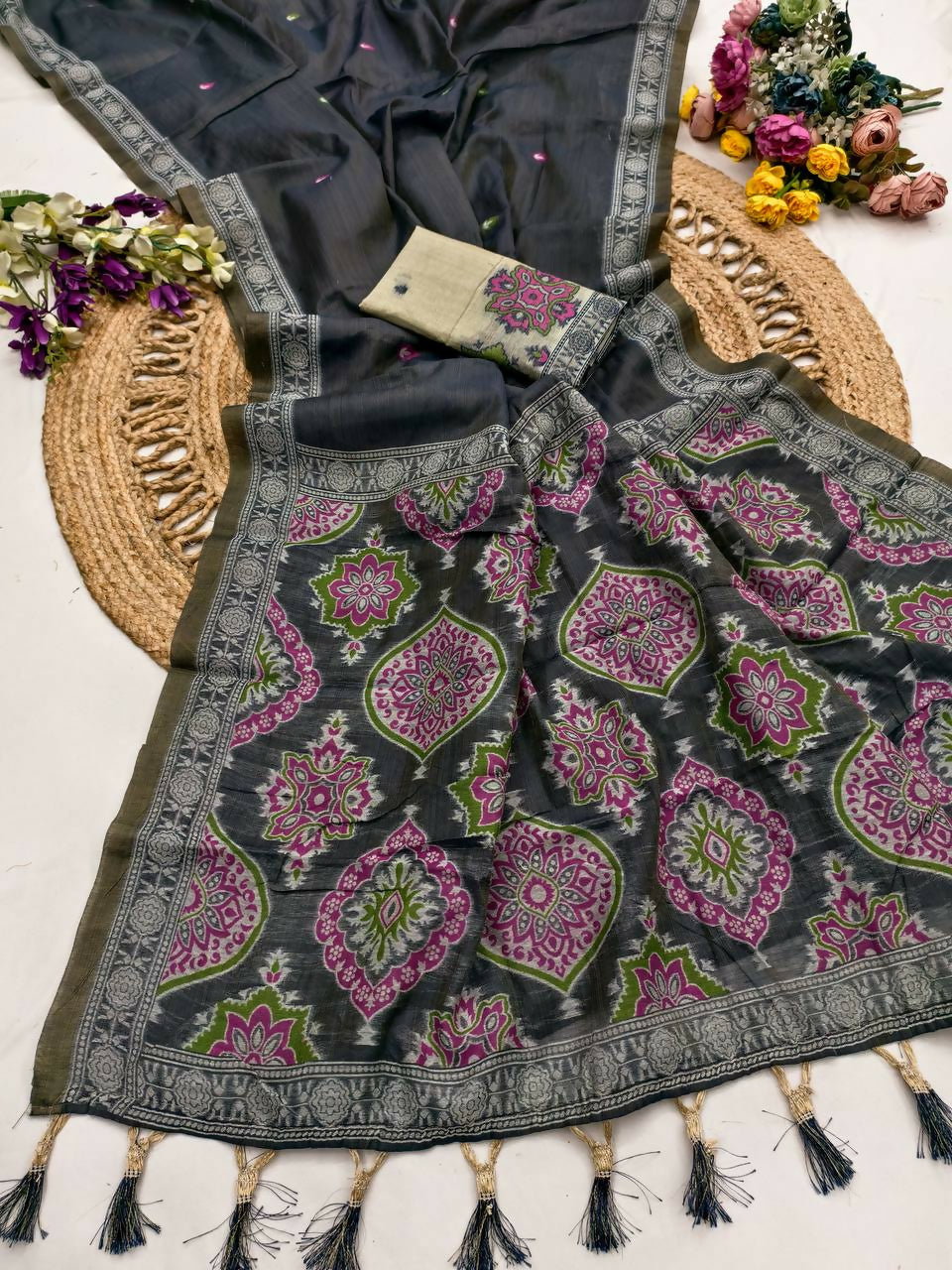 Vastranavya Black Muga Cotton Meenakari & Azarakh Pallu Saree with Contrast Blouse - Distacart