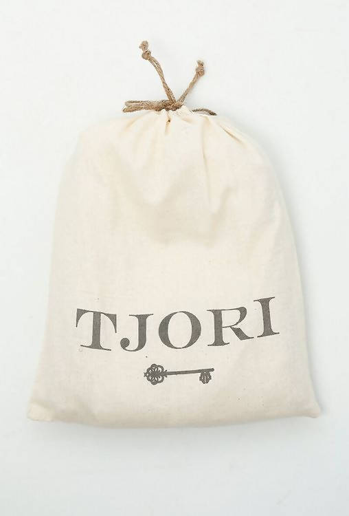 Tjori Healing Sandalwood And Turmeric Bar