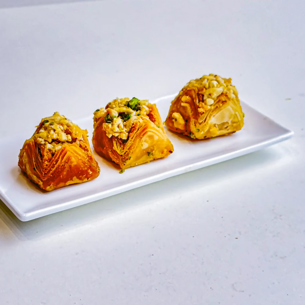 Gwalia Sweets Cashew Boukaj - Distacart