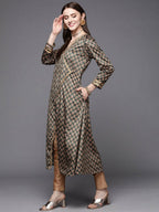 Ahalyaa Women Green & Cream-Coloured Floral Printed Velvet Kurta - Distacart