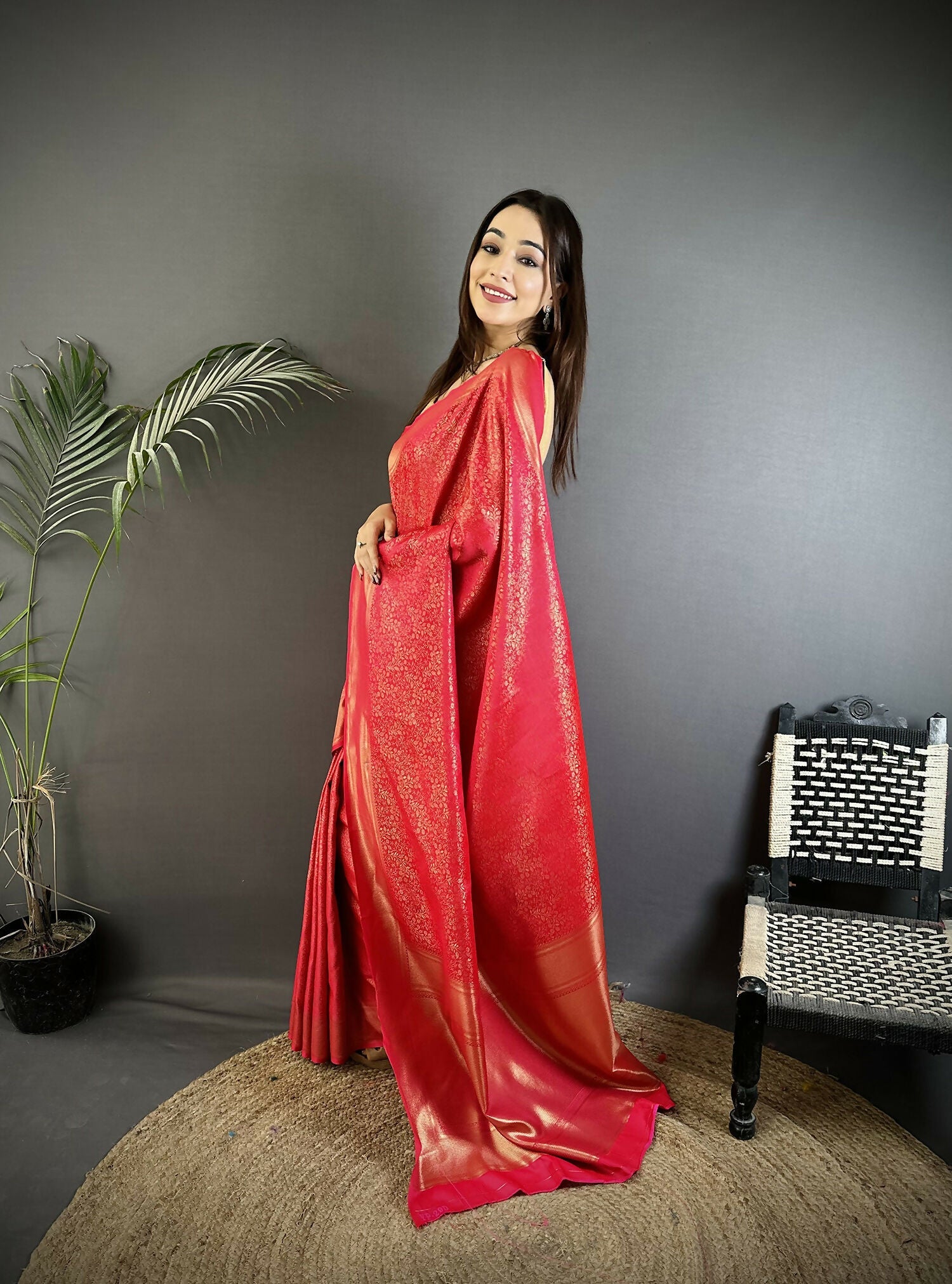 Joban Fashion Ruby Pink Floral Motifs & Ethnic Design Soft Satin Silk Kanchipuram Saree - Distacart